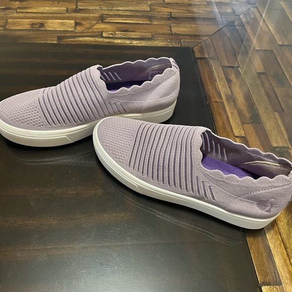 Skechers With Air-Cooled Memory Form Platform Shoes Size 9 - Picture 2 of 11